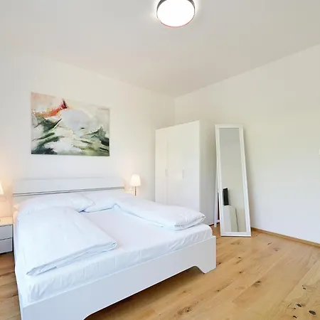 Apartamento Luxury 1bdr Only 8 Min To Dancing House Praga